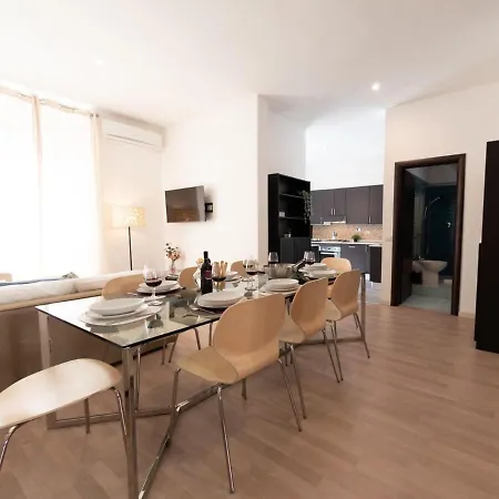 The Rent - Spacious Near Termini Station Appartement *